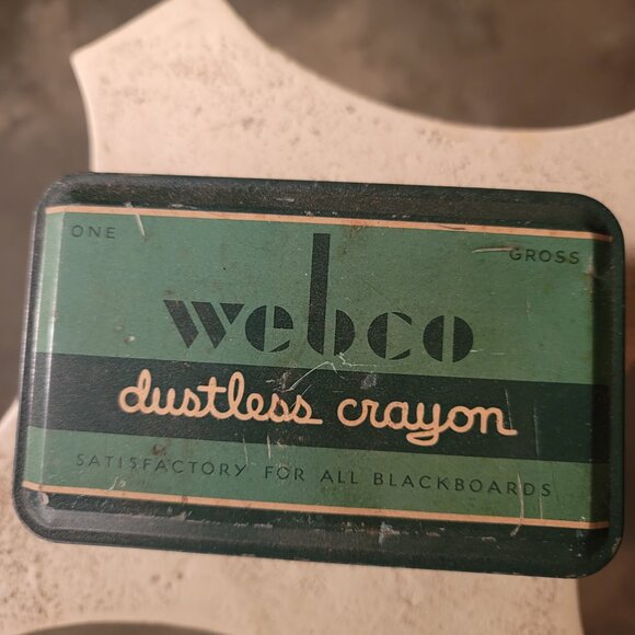 Webco Dustless Crayon Vintage Tin Empty Satisfactory for All Blackboards USA - Picture 3 of 9